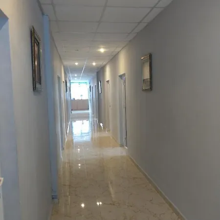 Alex Hotel 2*
